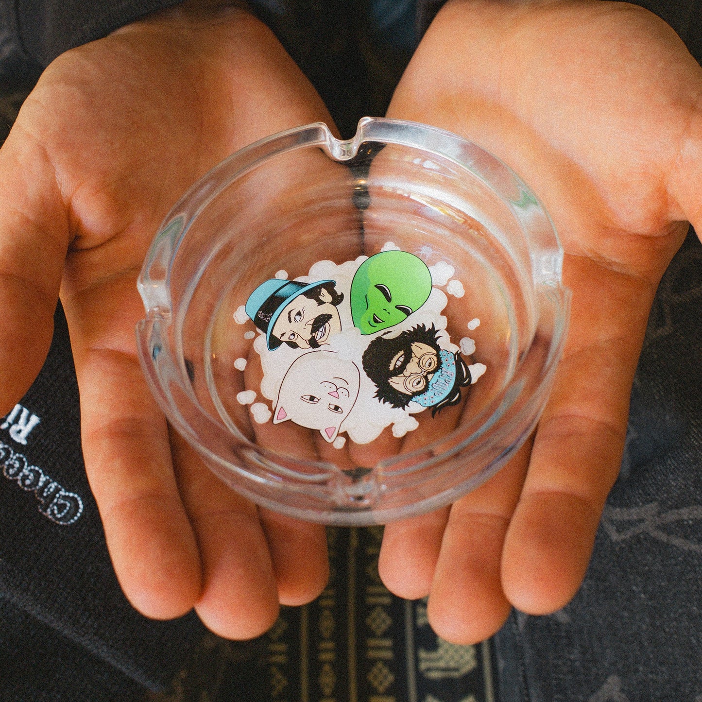 RIPNDIP PUFF PUFF GLASS ASH TRAY (CLEAR)