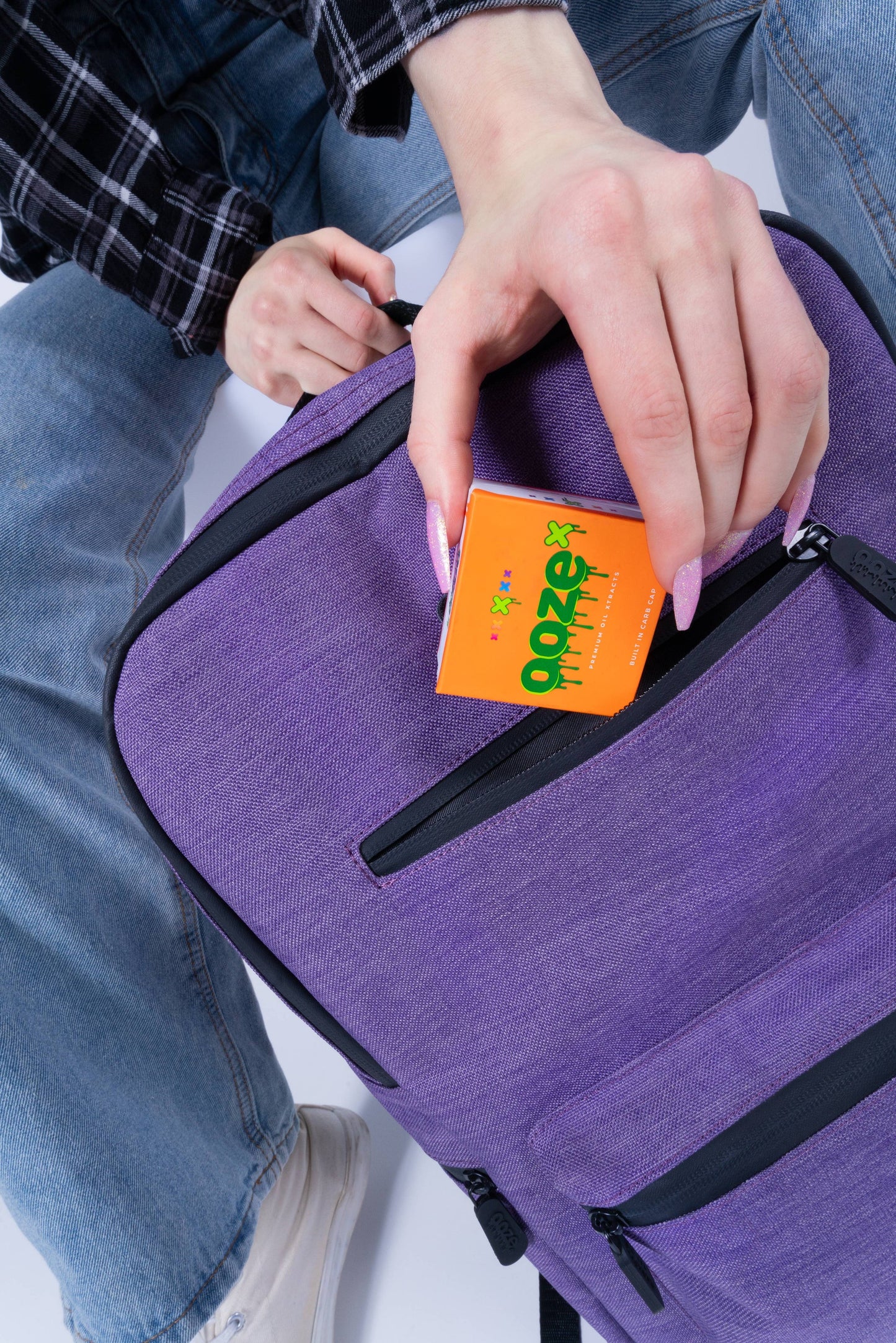 OOZE TRAVELER SMELL PROOF LOCKING BACKPACK - PURPLE HAZE